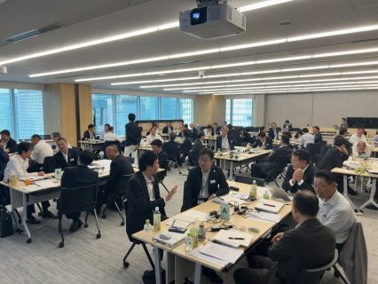 ウェルビーイングな会社を目指して　 ～執行役・執行役員ミーティングの現場から～